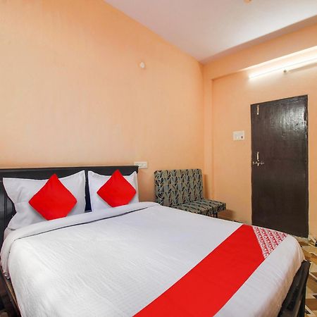Hotel O R.J.International Pedda Ambarpet 외부 사진