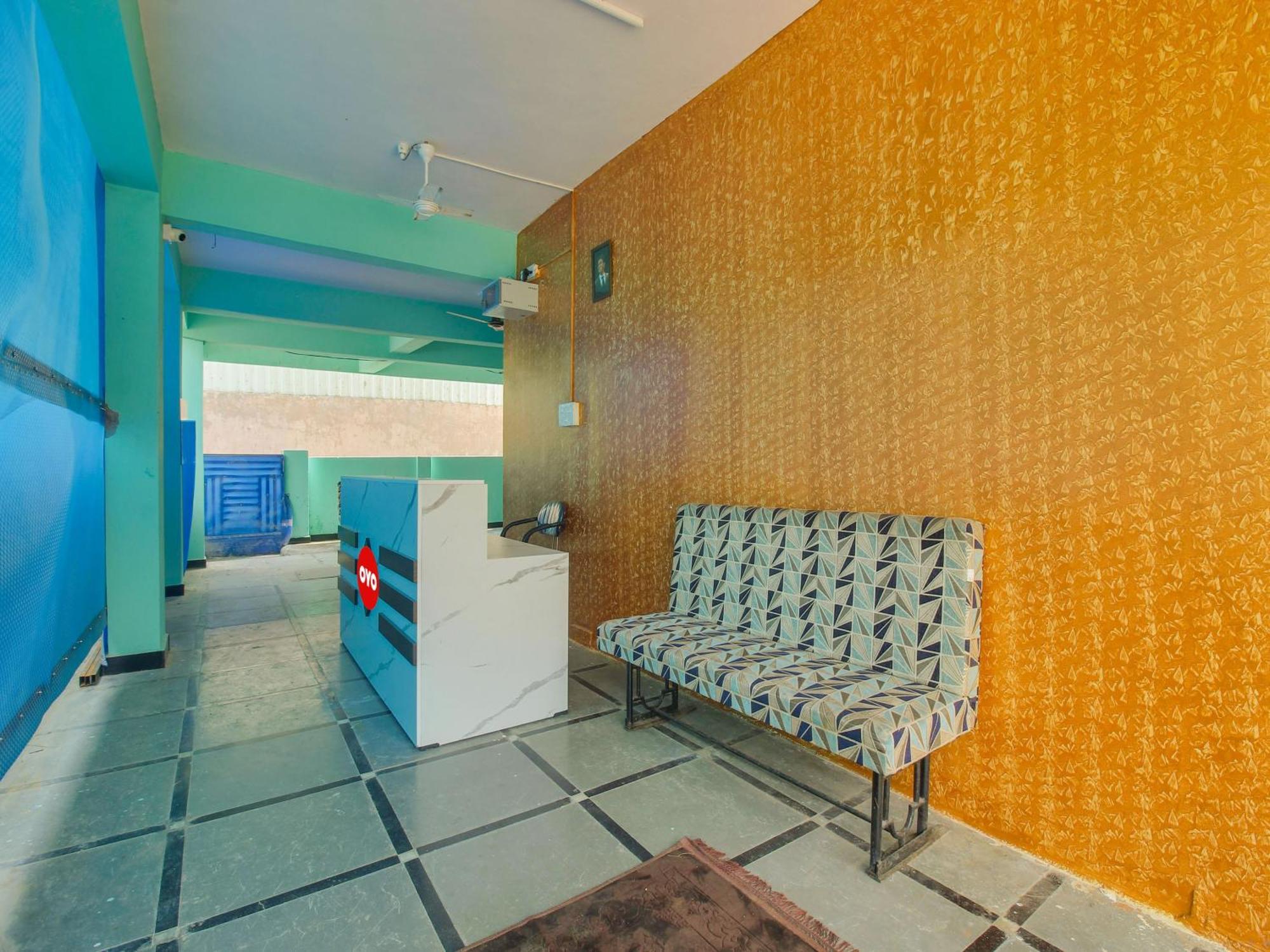 Hotel O R.J.International Pedda Ambarpet 외부 사진