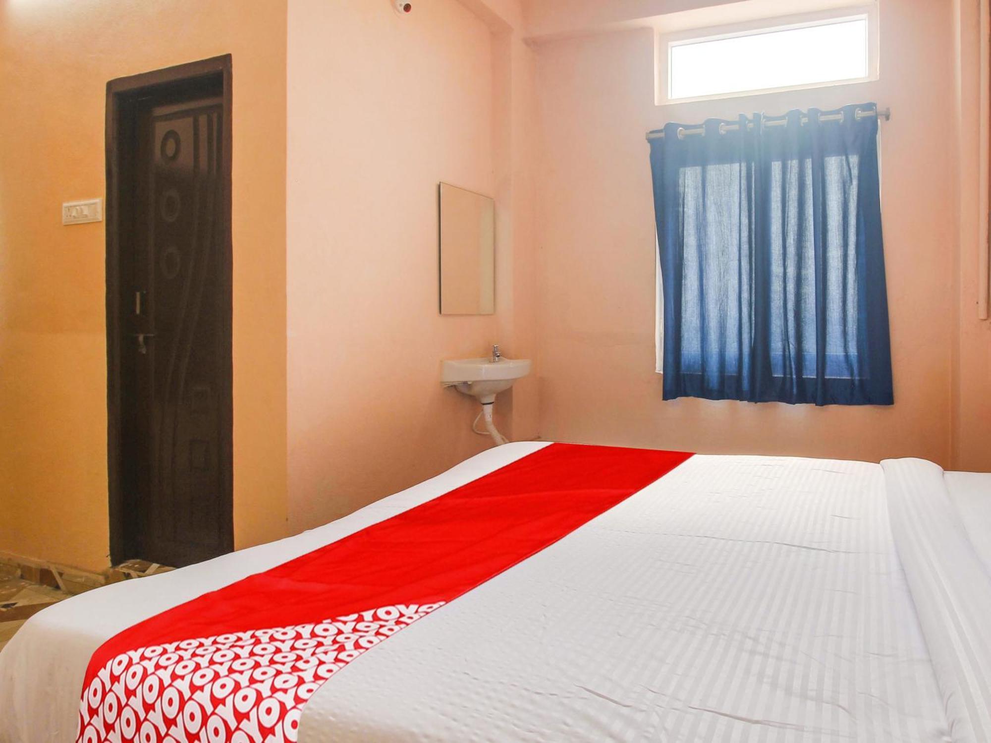 Hotel O R.J.International Pedda Ambarpet 외부 사진