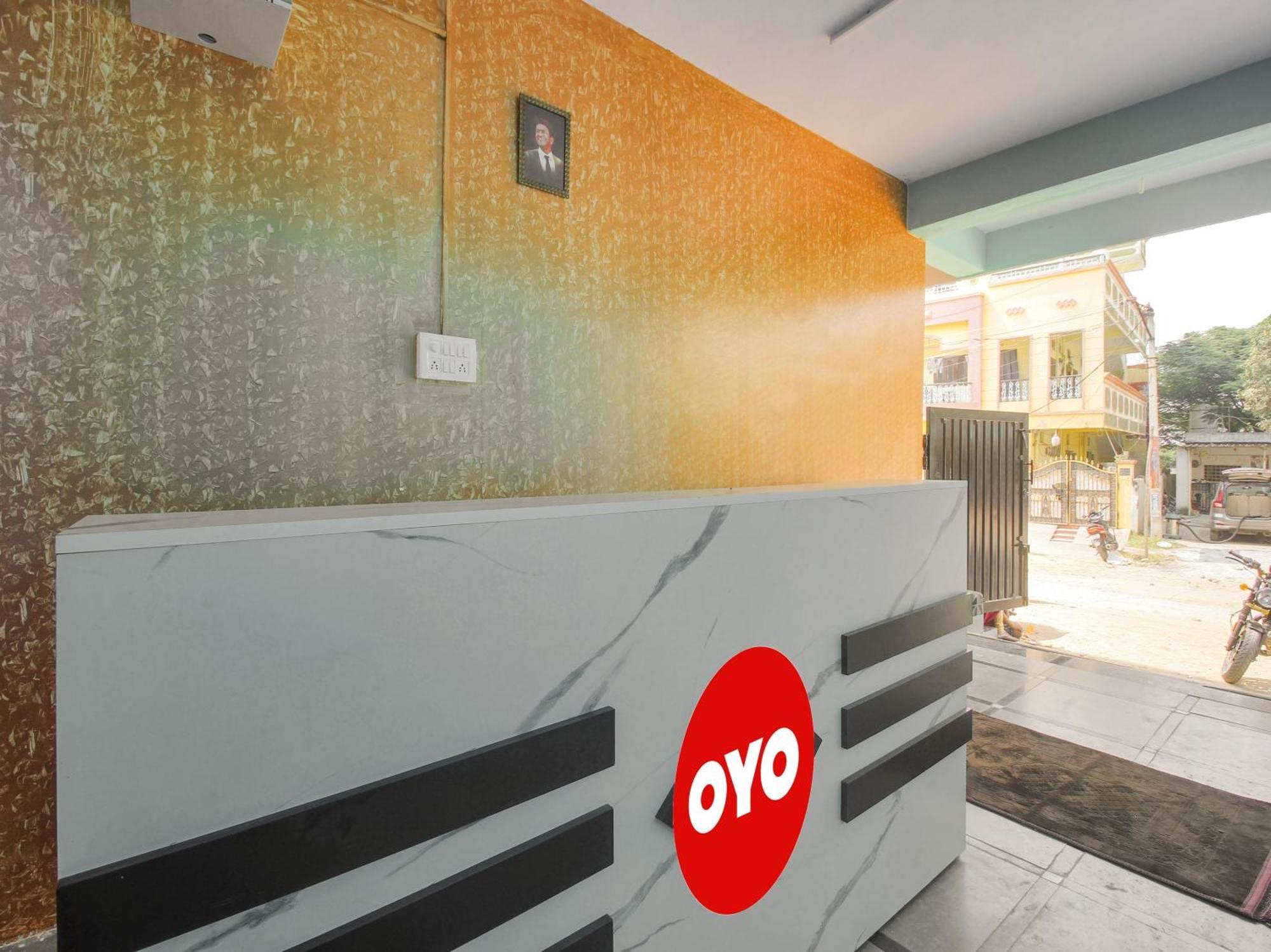 Hotel O R.J.International Pedda Ambarpet 외부 사진