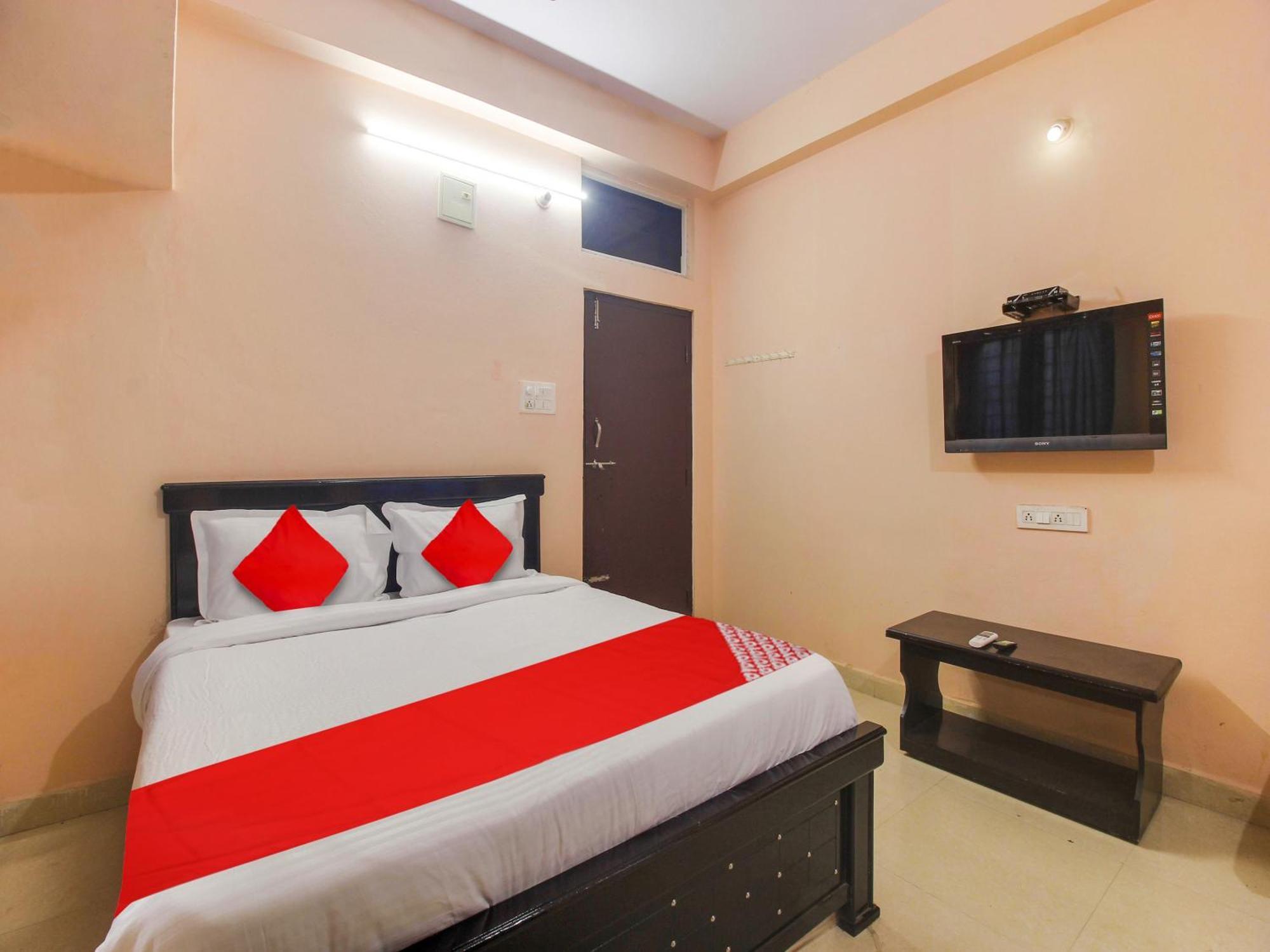 Hotel O R.J.International Pedda Ambarpet 외부 사진