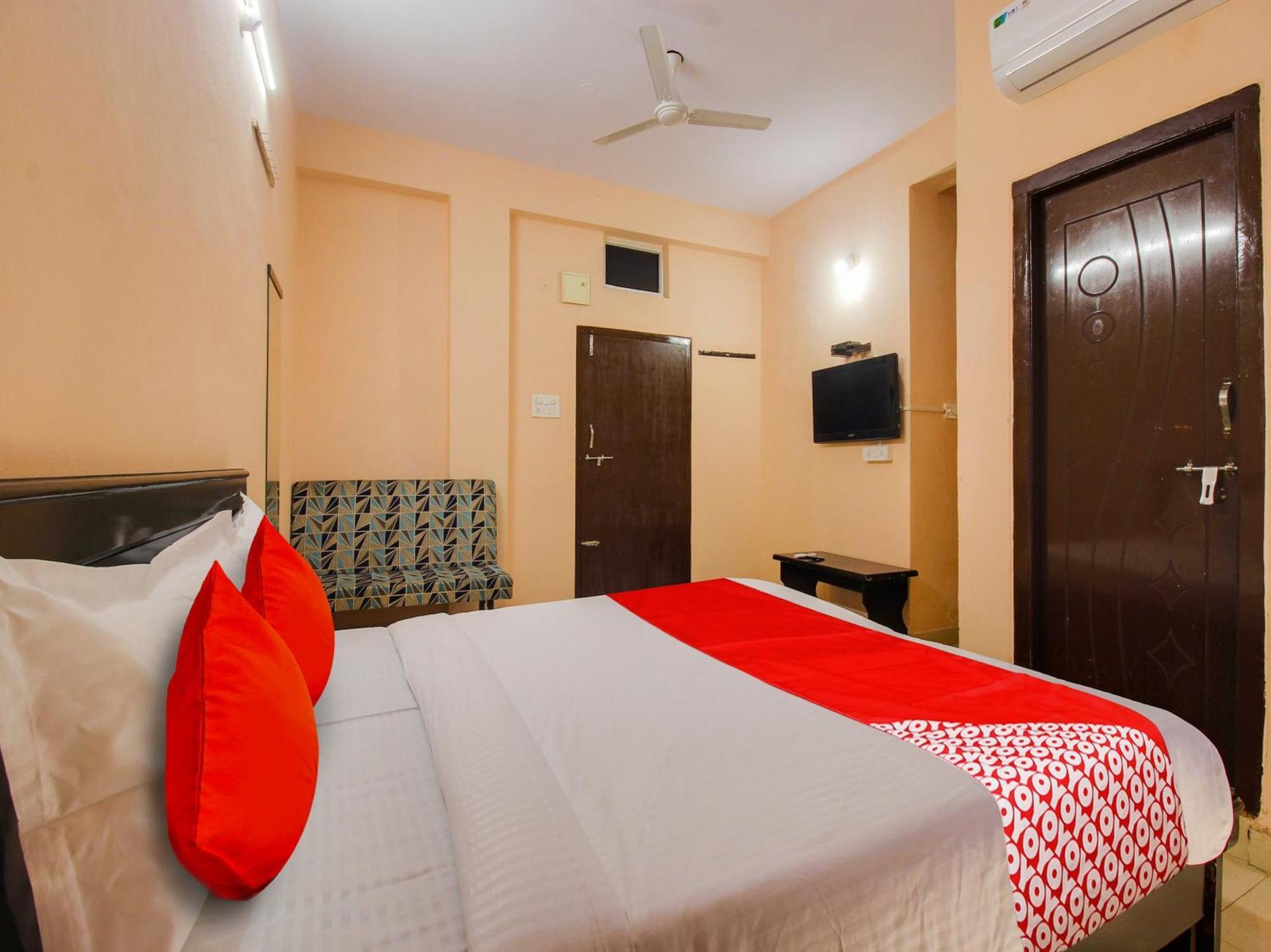 Hotel O R.J.International Pedda Ambarpet 외부 사진
