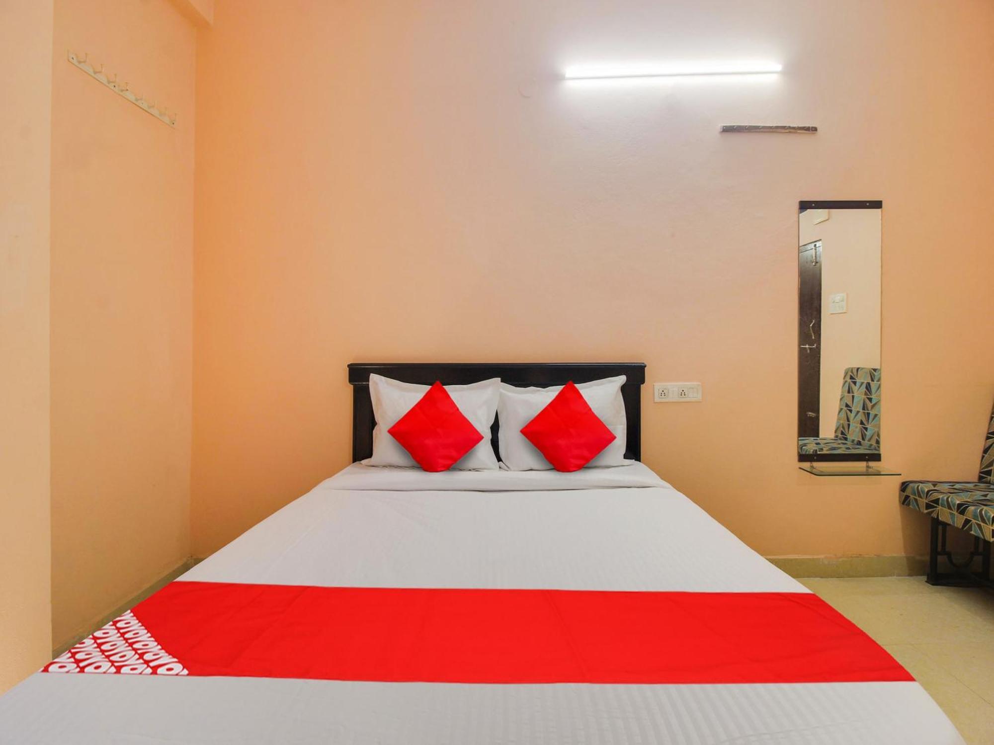 Hotel O R.J.International Pedda Ambarpet 외부 사진